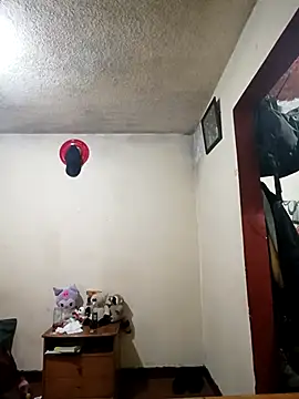 CORALINE GREYM online show from 3, 11, 2025