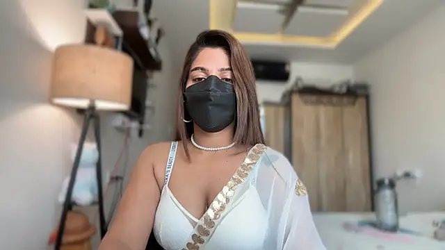 Hotty-Sana online show from 1, 4, 2026