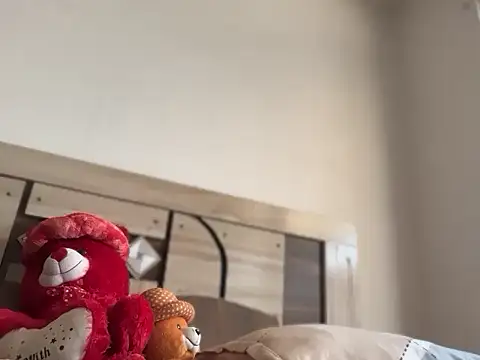 Snapshot of Hotty-Sana chatting on 14, 1, 2026 Hotty-Sana online show from 14, 1, 2026