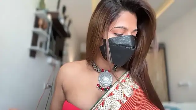 Hotty-Sana online show from 3, 4, 2026