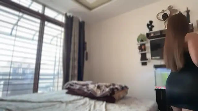 Hotty-Sana online show from 21, 2, 2026