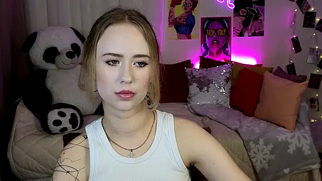 SashaBrooks online show from 16, 9, 2025