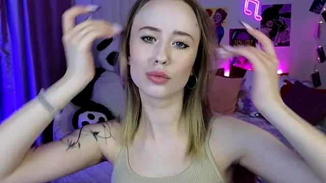 SashaBrooks online show from 22, 9, 2025