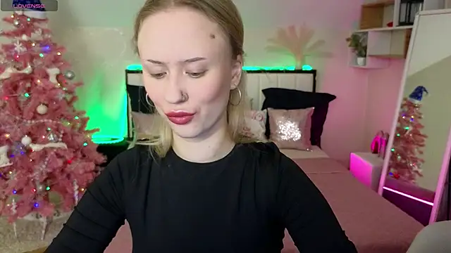 SashaBrooks online show from 17, 12, 2025