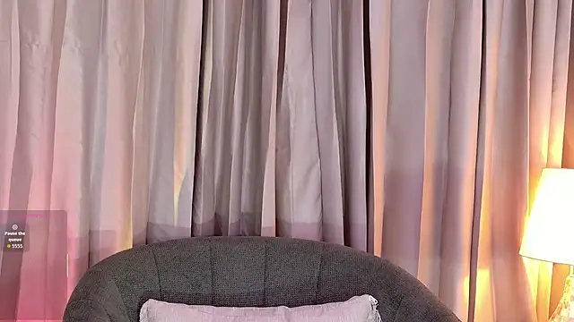 candyy bella online show from 7, 4, 2026