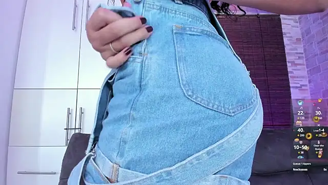 candyy bella online show from 1, 2, 2025