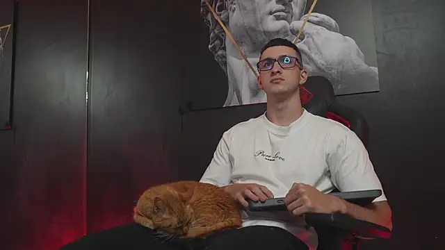 Snapshot of JacksonOlsenn chatting on 15, 11, 2025 JacksonOlsenn online show from 15, 11, 2025