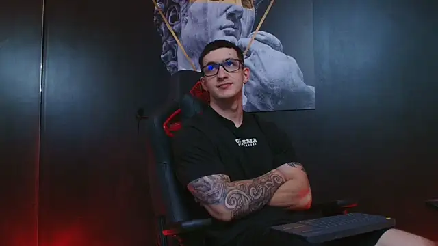 Snapshot of JacksonOlsenn chatting on 11, 9, 2025 JacksonOlsenn online show from 11, 9, 2025