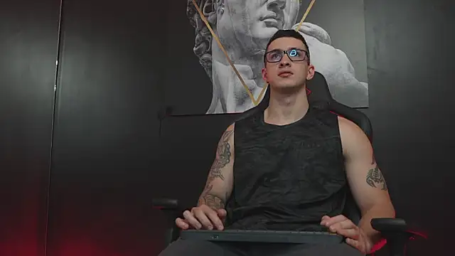 Snapshot of JacksonOlsenn chatting on 18, 11, 2025 JacksonOlsenn online show from 18, 11, 2025