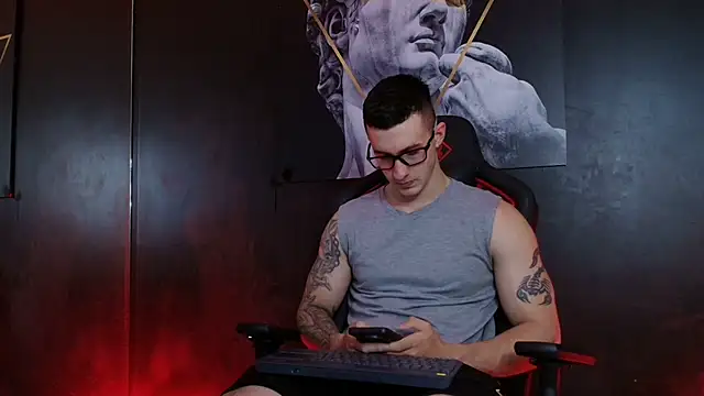 Snapshot of JacksonOlsenn chatting on 3, 11, 2025 JacksonOlsenn online show from 3, 11, 2025