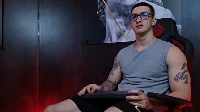 Snapshot of JacksonOlsenn chatting on 9, 10, 2025 JacksonOlsenn online show from 9, 10, 2025