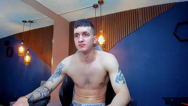 Snapshot of JacksonOlsenn chatting on 10, 3, 2025 JacksonOlsenn online show from 10, 3, 2025