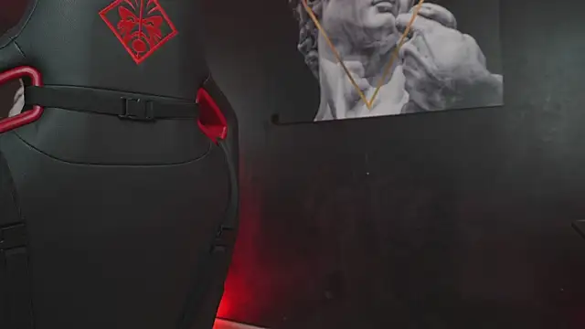 Snapshot of JacksonOlsenn chatting on 7, 11, 2025 JacksonOlsenn online show from 7, 11, 2025