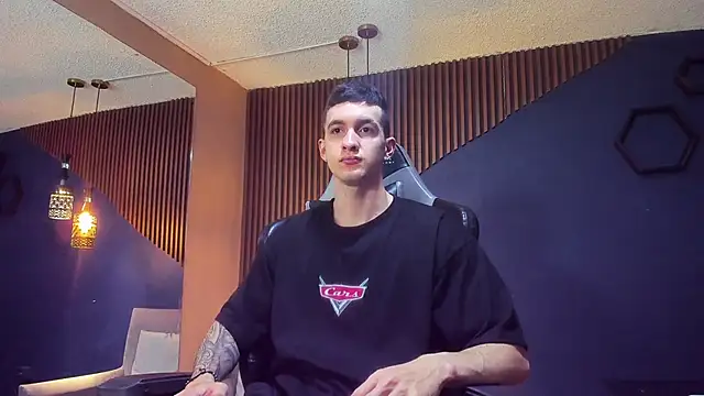 Snapshot of JacksonOlsenn chatting on 18, 3, 2025 JacksonOlsenn online show from 18, 3, 2025