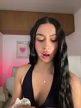 maddy bronw  online show from 29, 10, 2025