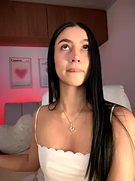 maddy bronw  online show from 21, 9, 2025