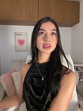 maddy bronw  online show from 16, 5, 2026