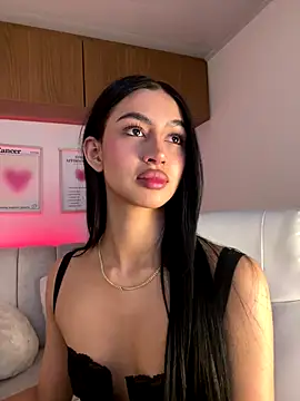 maddy bronw  online show from 27, 9, 2025