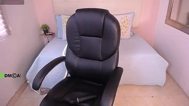 Snapshot of Cristal__adams chatting on 11, 3, 2025 Cristal adams online show from 11, 3, 2025