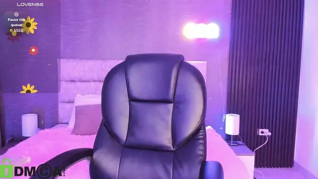 Snapshot of Cristal__adams chatting on 6, 11, 2025 Cristal adams online show from 6, 11, 2025