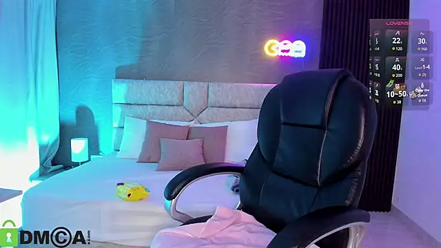 Snapshot of Cristal__adams chatting on 10, 9, 2025 Cristal adams online show from 10, 9, 2025