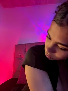 NINA 18 YEARS online show from 25, 9, 2025