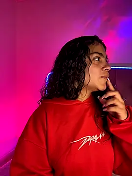 NINA 18 YEARS online show from 9, 10, 2025