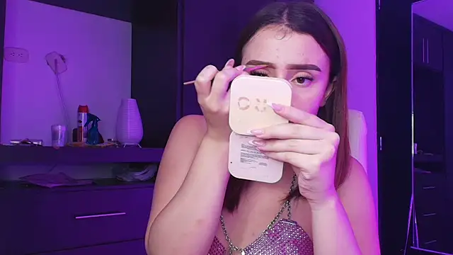 TinaJonnes  online show from 18, 4, 2026