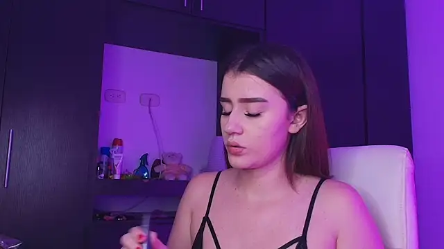 Snapshot of TinaJonnes_ chatting on 25, 6, 2026 TinaJonnes online show from 25, 6, 2026