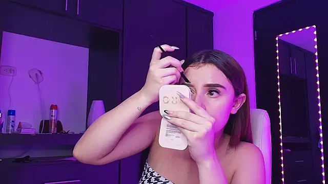 TinaJonnes  online show from 17, 3, 2026