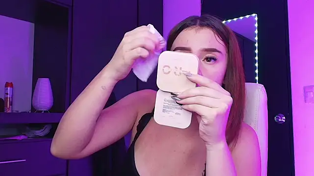 TinaJonnes  online show from 16, 3, 2026