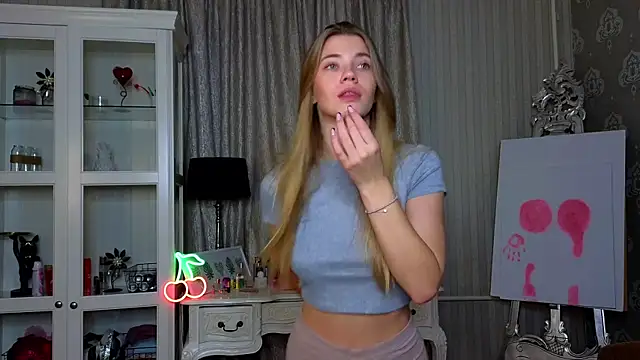 AnneFoxy online show from 18, 11, 2025