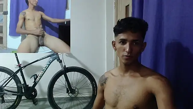 Black junior online show from 4, 10, 2025