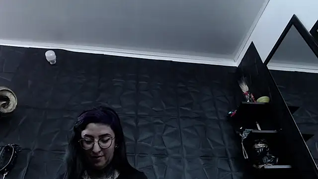 Agata Darkness online show from 26, 3, 2026