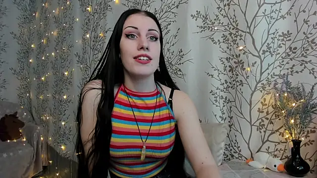 Mary0Lou online show from 18, 12, 2024