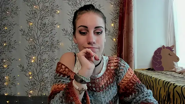 Mary0Lou online show from 28, 1, 2025