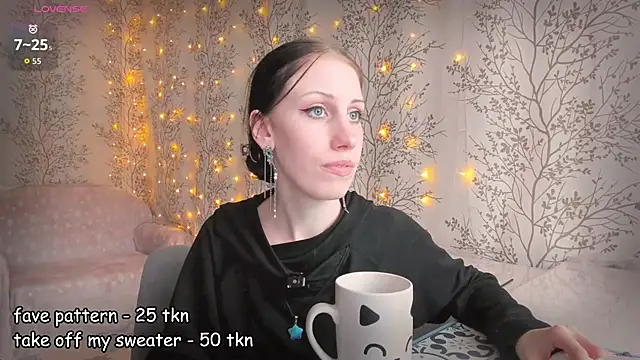 Snapshot of Mary0Lou chatting on 16, 5, 2026 Mary0Lou online show from 16, 5, 2026