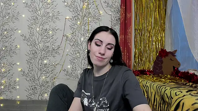 Mary0Lou online show from 28, 12, 2024