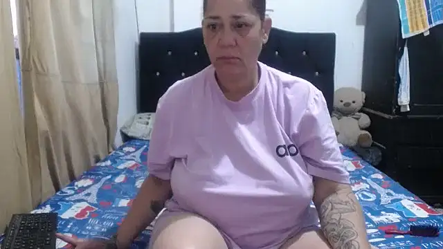 merryymaturee  online show from 27, 9, 2025