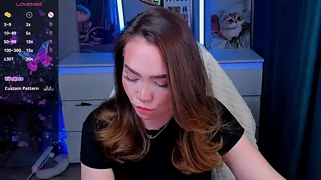 Evia r0se online show from 22, 4, 2026