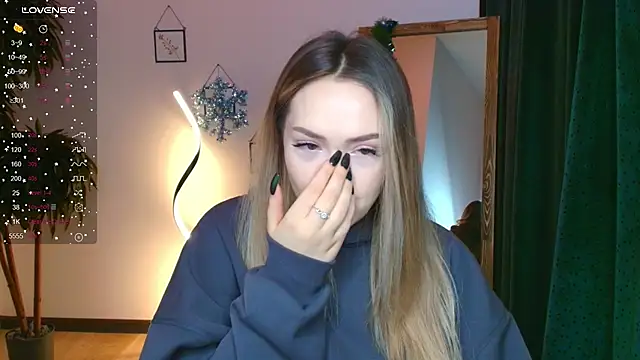 Evia r0se online show from 3, 1, 2025