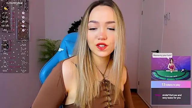 Evia r0se online show from 29, 12, 2024