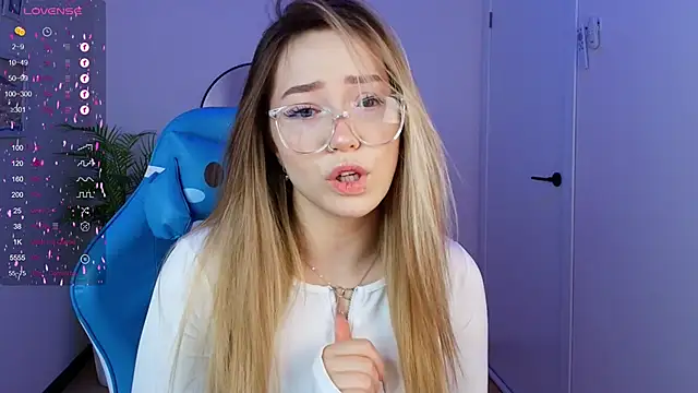 Evia r0se online show from 26, 1, 2025