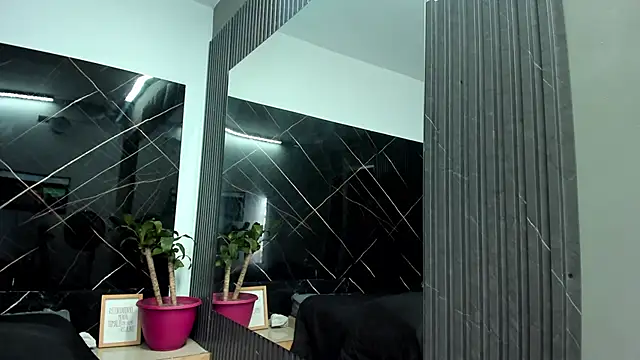 ronnie 7777 online show from 15, 3, 2025