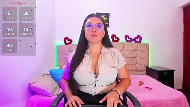 Catherine summer1 online show from 15, 10, 2025