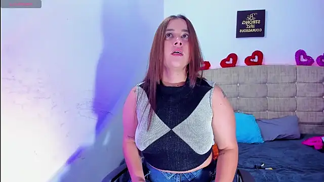 Catherine summer1 online show from 3, 12, 2025