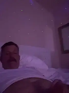 Snapshot of Firedad72FD chatting on 15, 9, 2025 Firedad72FD online show from 15, 9, 2025