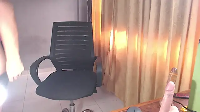 SusanLeroy online show from 30, 10, 2025