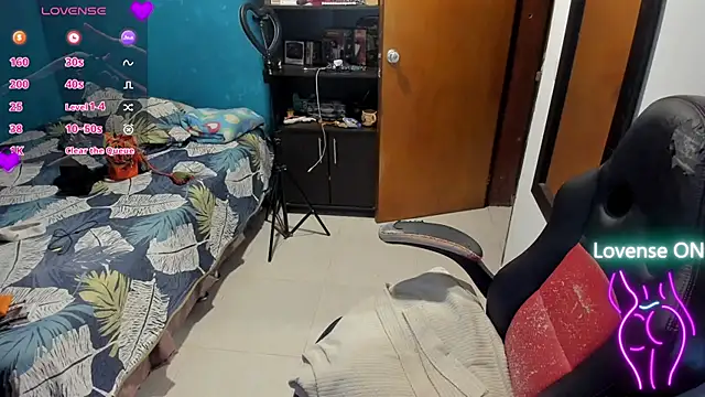 peanut tangerine online show from 20, 9, 2025