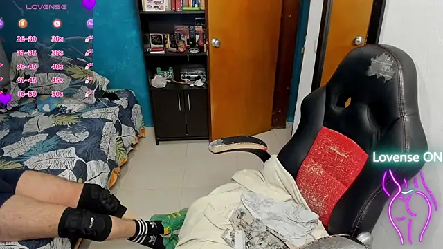 peanut tangerine online show from 12, 10, 2025